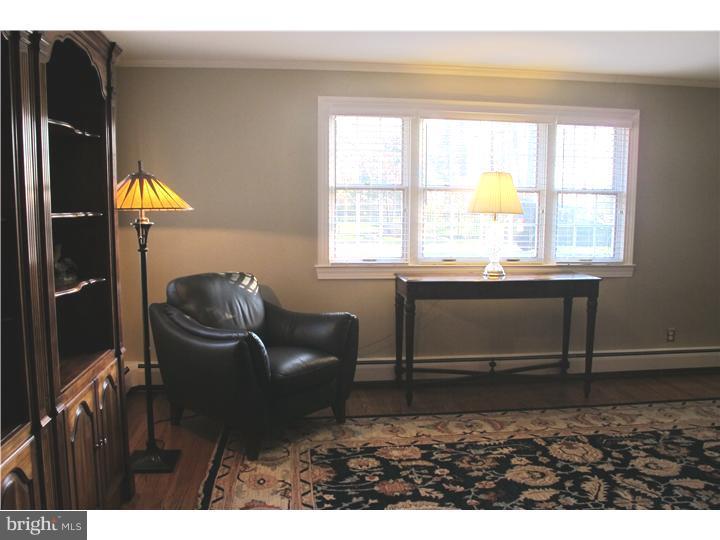 1124 Wyndwood Road Haddonfield, NJ 08033 - Photo 5 of 23 Living Room