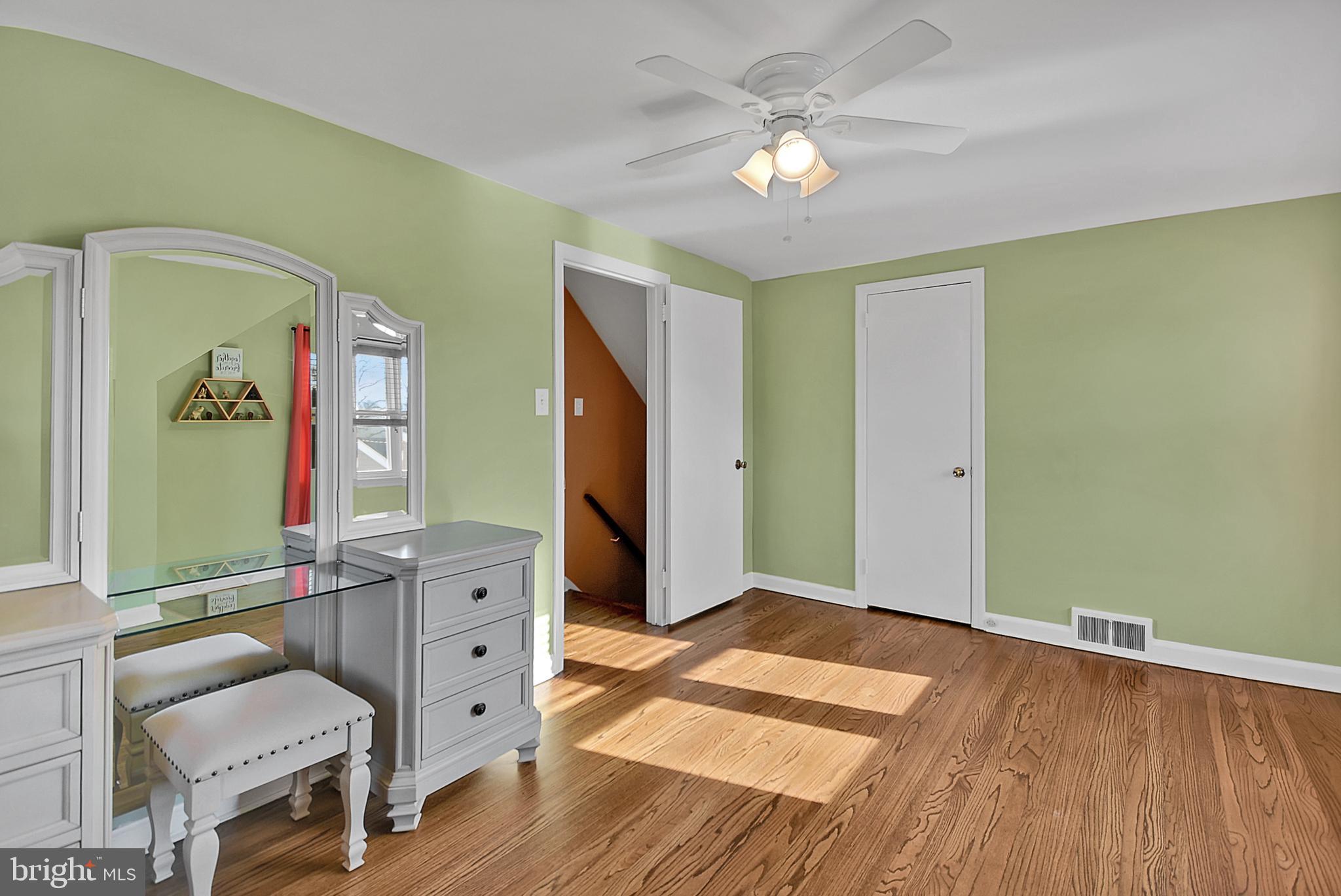 18 South Malin Road Broomall, PA 19008 - Photo 14 of 25 Bedroom 3