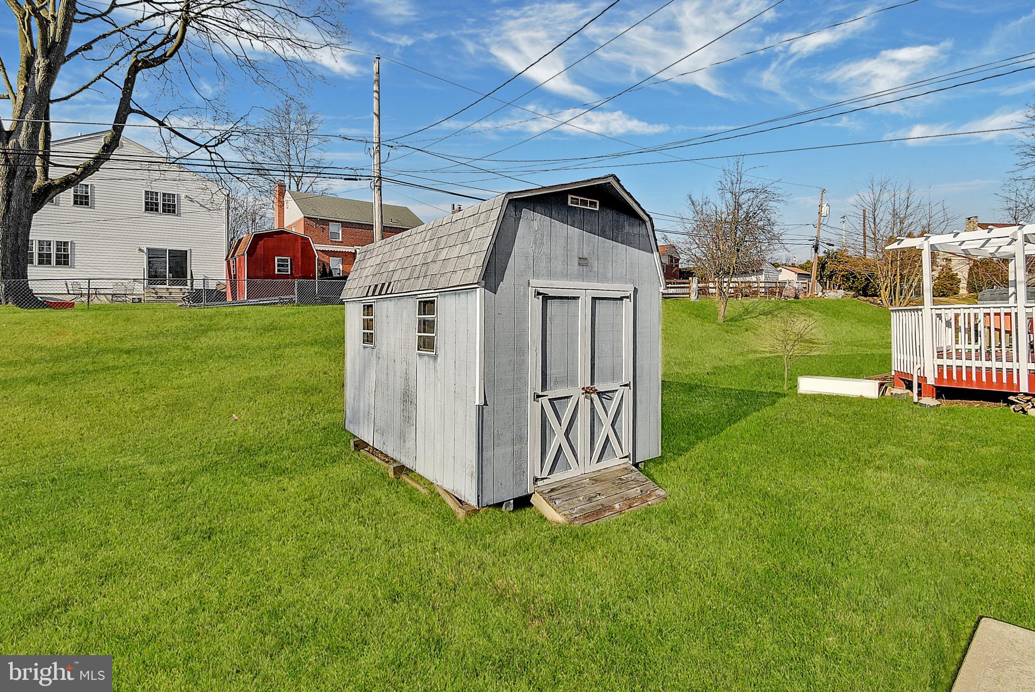 18 South Malin Road Broomall, PA 19008 - Photo 23 of 25 Storage shed