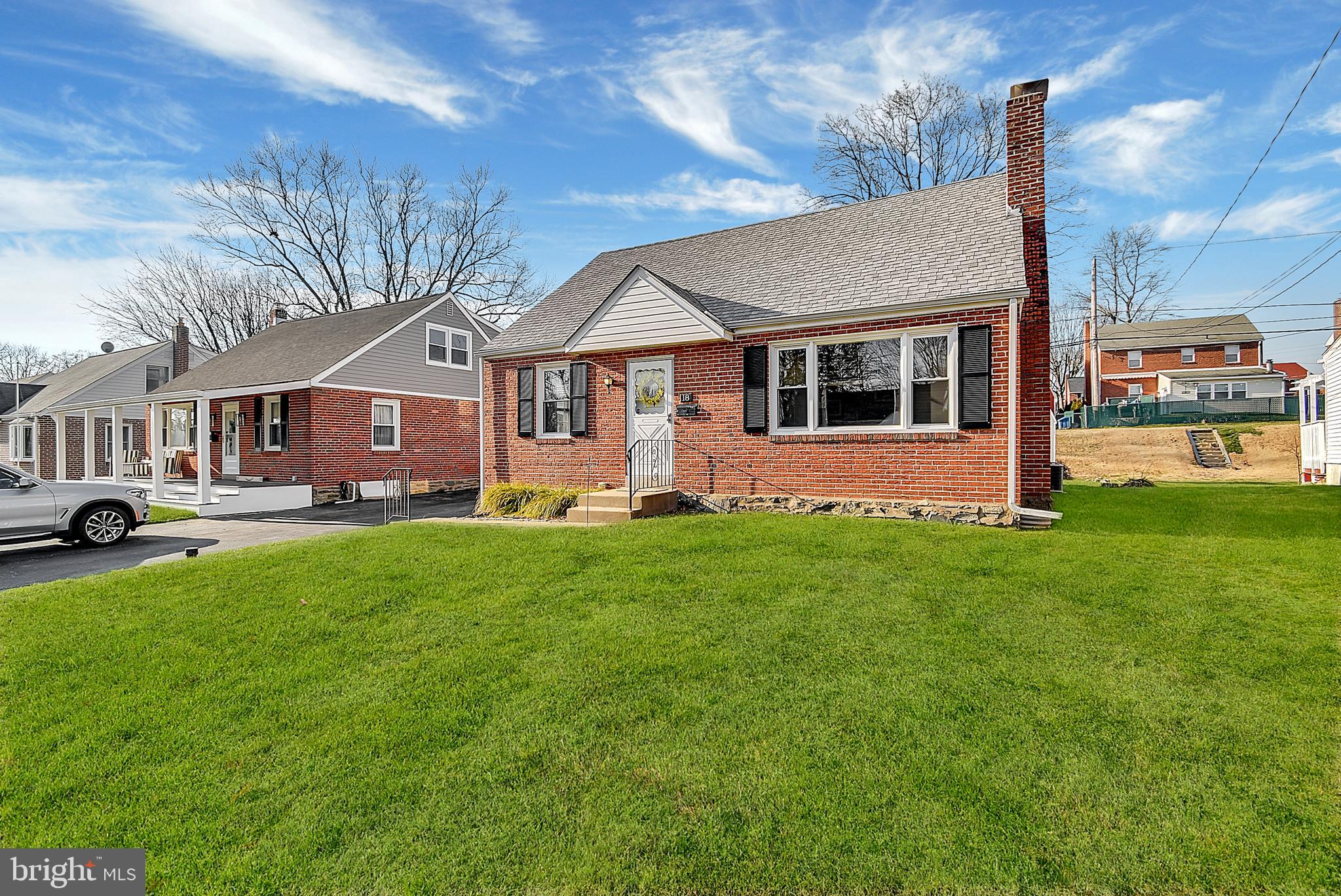 18 South Malin Road Broomall, PA 19008 - Photo 25 of 25 Exterior front