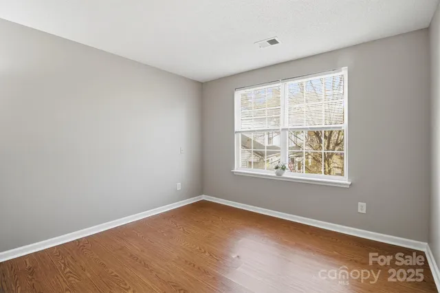 $255,000 | 125 Lynch Circle, Mooresville, NC 28117