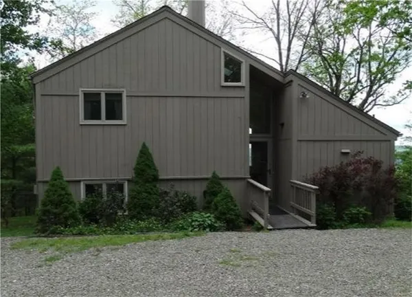$385,000 | 10712 B Skyline Drive, Unit B, Corning, NY 14830
