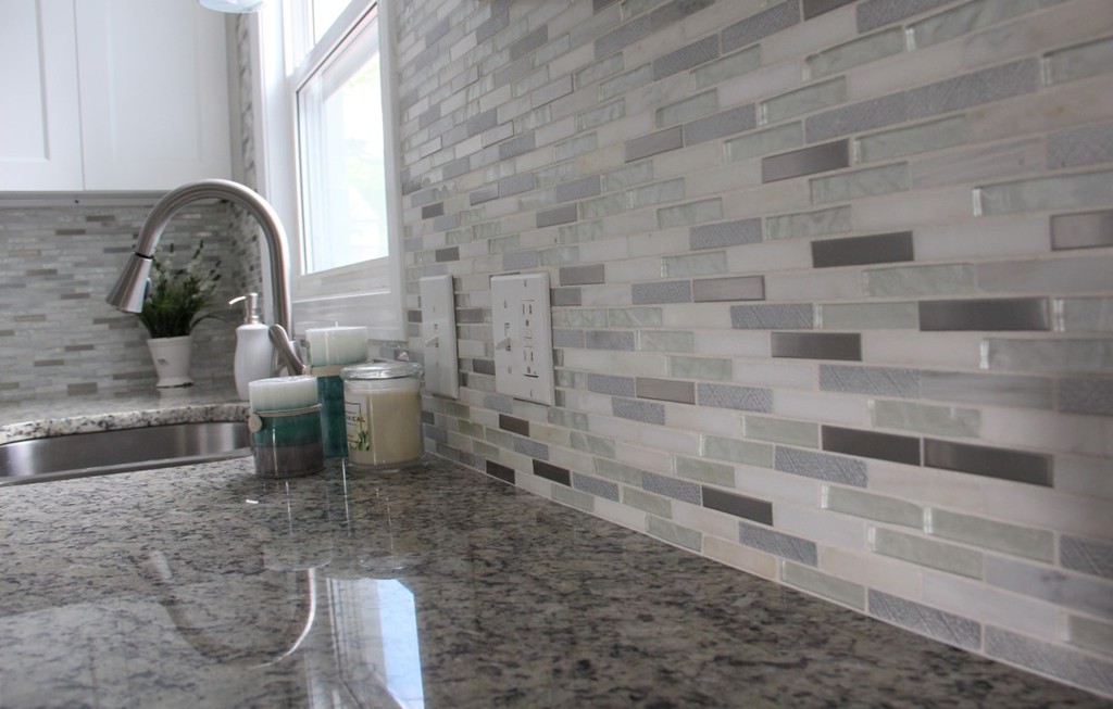 35 Reedstone Avenue Chicopee, MA 01020 - Photo 8 of 20 Gallery Image 8