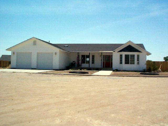 2045 Silver Circle Fallon, NV 89406 - Photo 1 of 7 Gallery Image 1