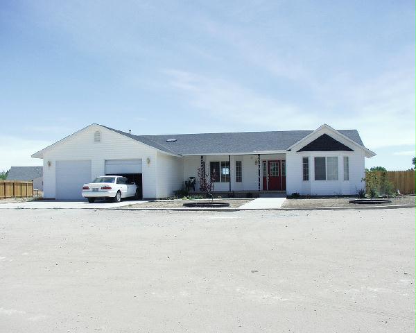 2045 Silver Circle Fallon, NV 89406 - Photo 7 of 7 Gallery Image 7