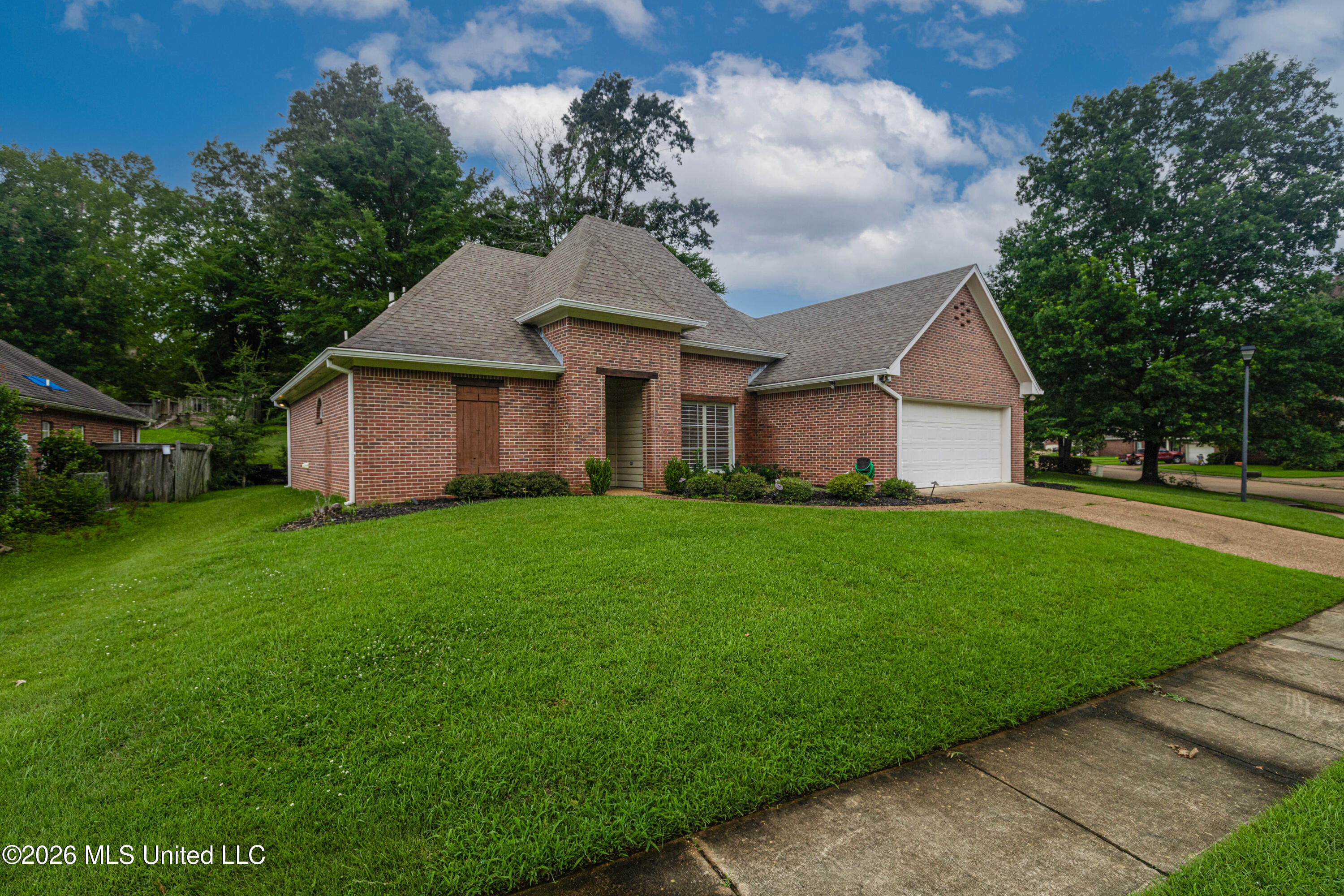 103 Cowles Creek Road Clinton, MS 39056 - Photo 3 of 35 IMG_9303-Edit