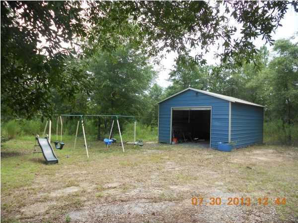 383 Oakridge Road DeFuniak Springs, FL 32433 - Photo 10 of 28 Additional Photo