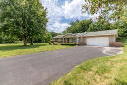 718 Forsythia Street Southeast De Motte, IN 46310 - Photo 9 of 39 256x171