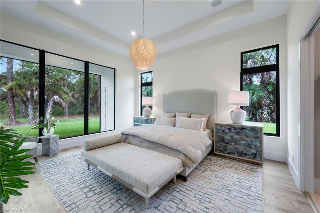 933 11th Street Southwest Naples, FL 34117 - Photo 16 of 49