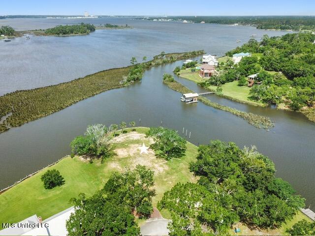 13817 Arbor Circle Ocean Springs, MS 39564 - Photo 7 of 15 006