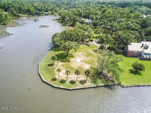 13817 Arbor Circle Ocean Springs, MS 39564 - Photo 8 of 15 002