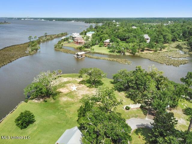 13817 Arbor Circle Ocean Springs, MS 39564 - Photo 9 of 15 005