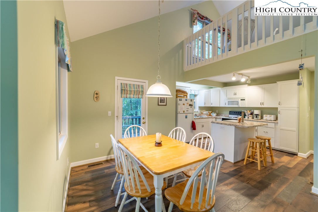 1097 Rivers Edge Road Sparta, NC 28675 - Photo 16 of 43 Gallery Image 16