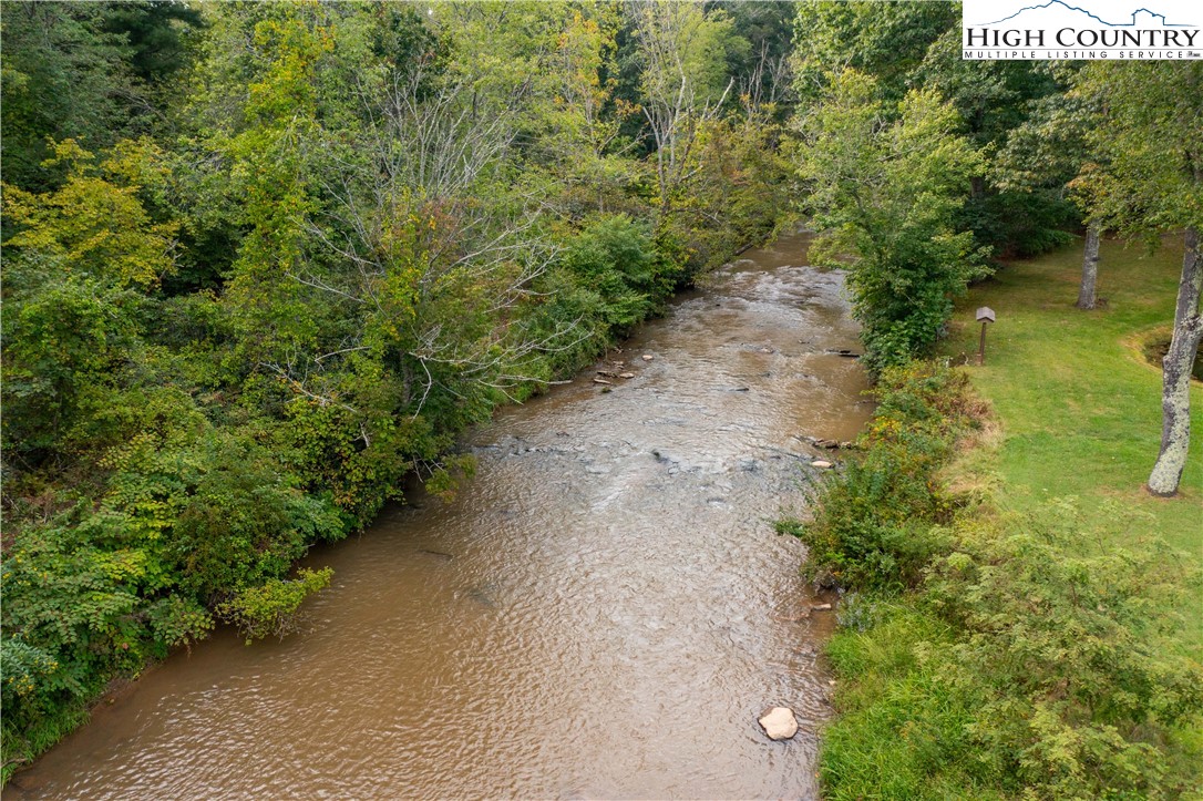 1097 Rivers Edge Road Sparta, NC 28675 - Photo 2 of 43 Gallery Image 2
