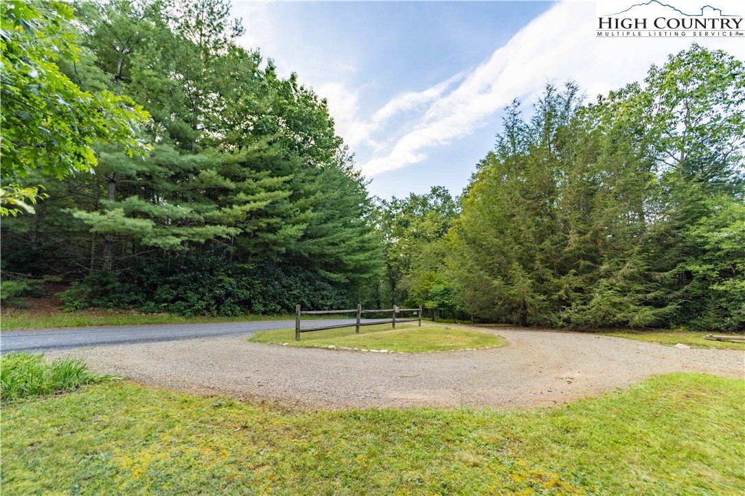 1097 Rivers Edge Road Sparta, NC 28675 - Photo 9 of 43 Gallery Image 9