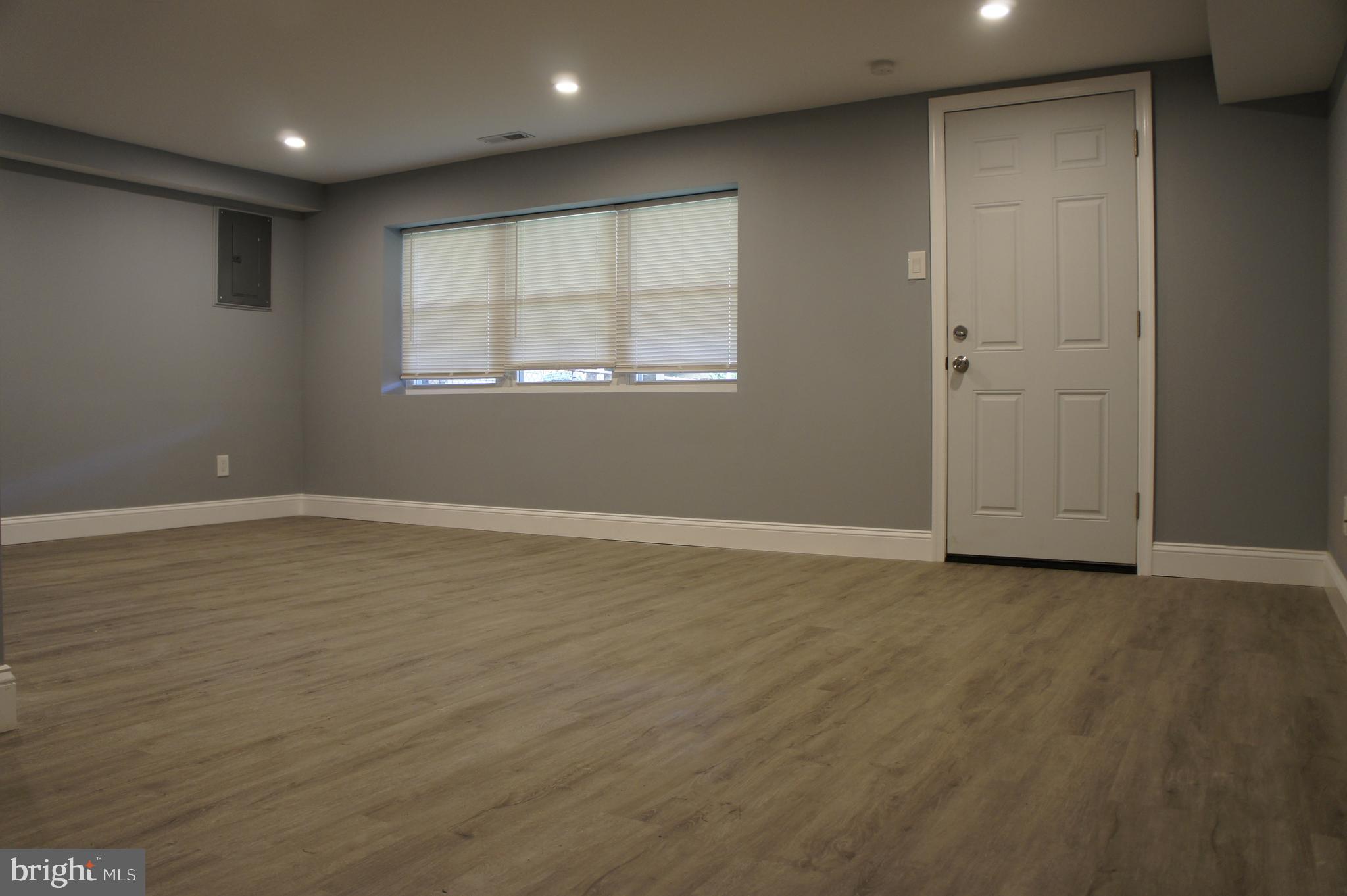 12732 Minden Road Philadelphia, PA 19154 - Photo 21 of 23