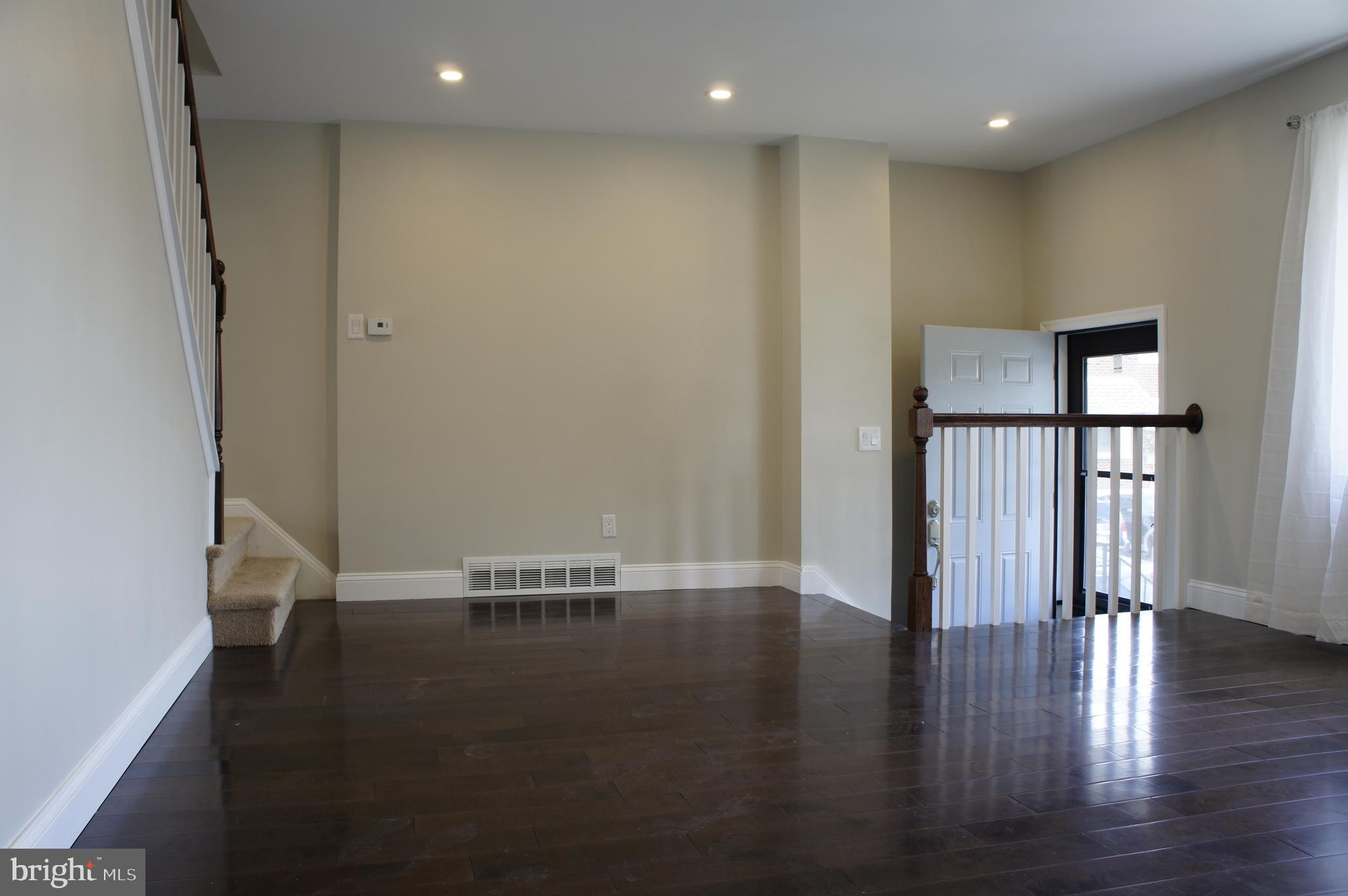 12732 Minden Road Philadelphia, PA 19154 - Photo 5 of 23