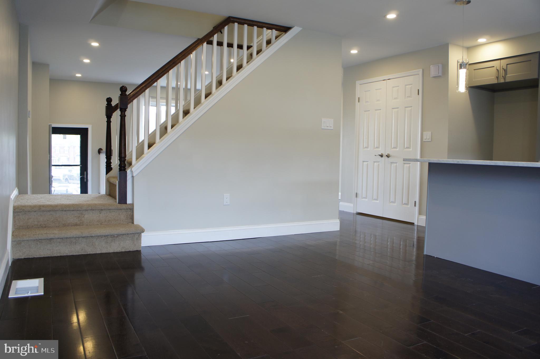 12732 Minden Road Philadelphia, PA 19154 - Photo 6 of 23
