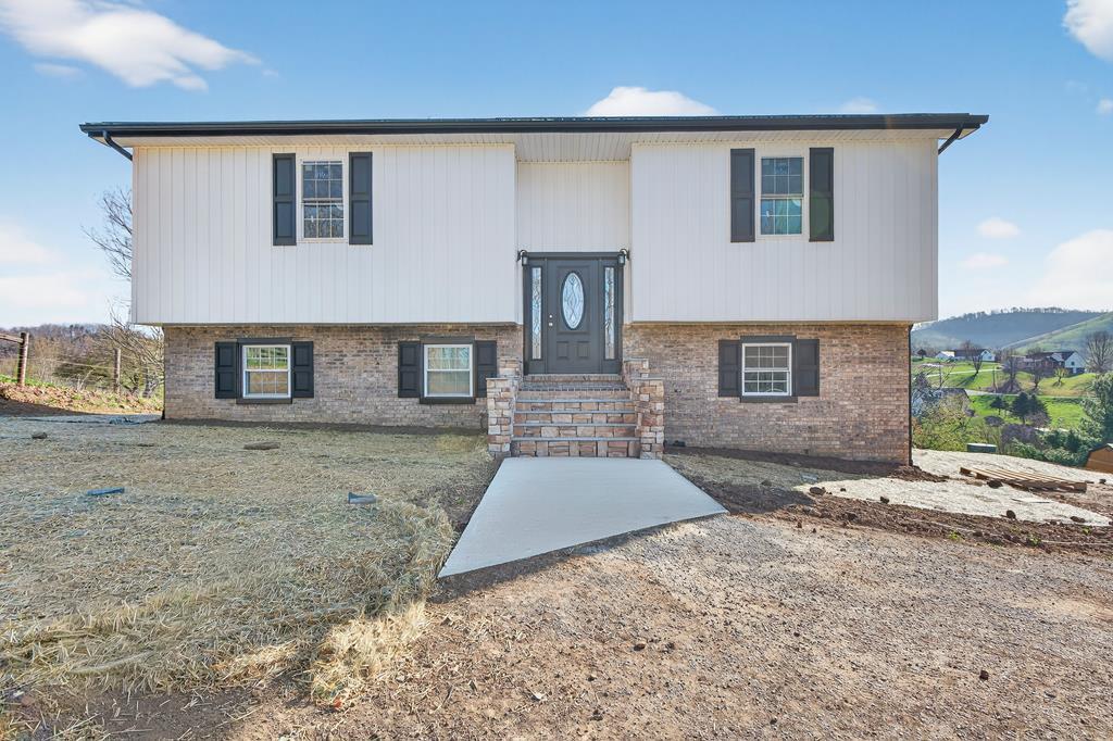 254 McFarlane Lane Rosedale, VA 24280 - Photo 2 of 44 Gallery Image 2
