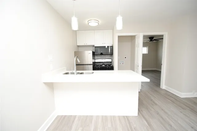 $1,475 | 2515 Yoakum Boulevard, Unit 10, Houston, TX 77006