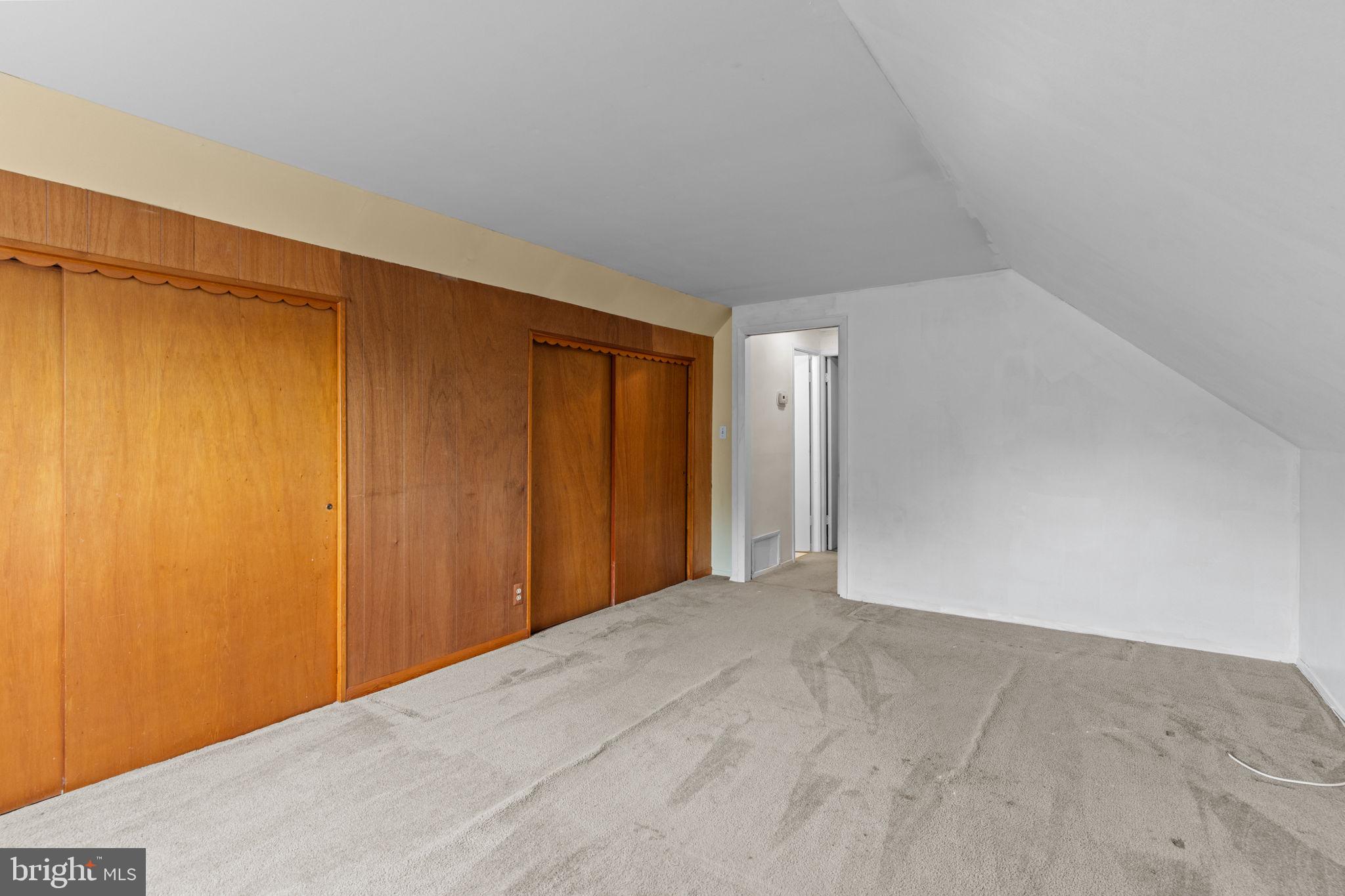 9 Queens Bridge Road Levittown, PA 19057 - Photo 18 of 26 Gallery Image 18