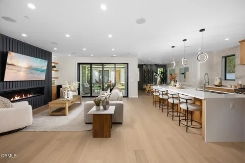 $2,999,000 | 1577-1575 Waldran Avenue, Los Angeles, CA 90041
