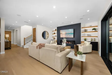 $2,999,000 | 1577-1575 Waldran Avenue, Los Angeles, CA 90041