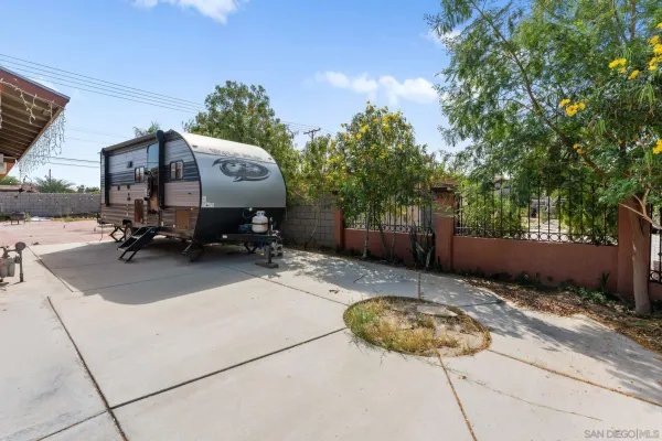 $425,000 | 51886 Calle Torres Orduno, Coachella, CA 92236