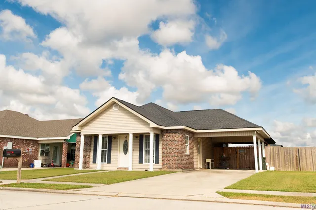 $185,000 | 313 Daralyn Drive, Houma, LA 70363