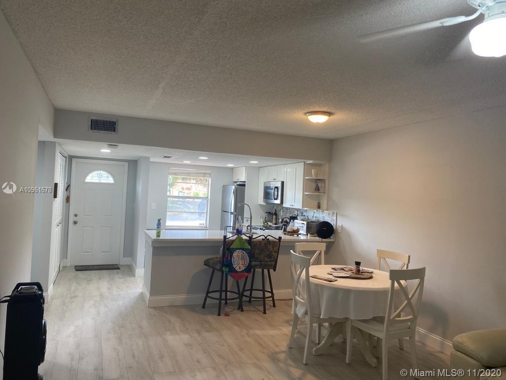 9272 Southwest 3rd Street, Unit 406 Boca Raton, FL 33428 - Photo 2 of 8