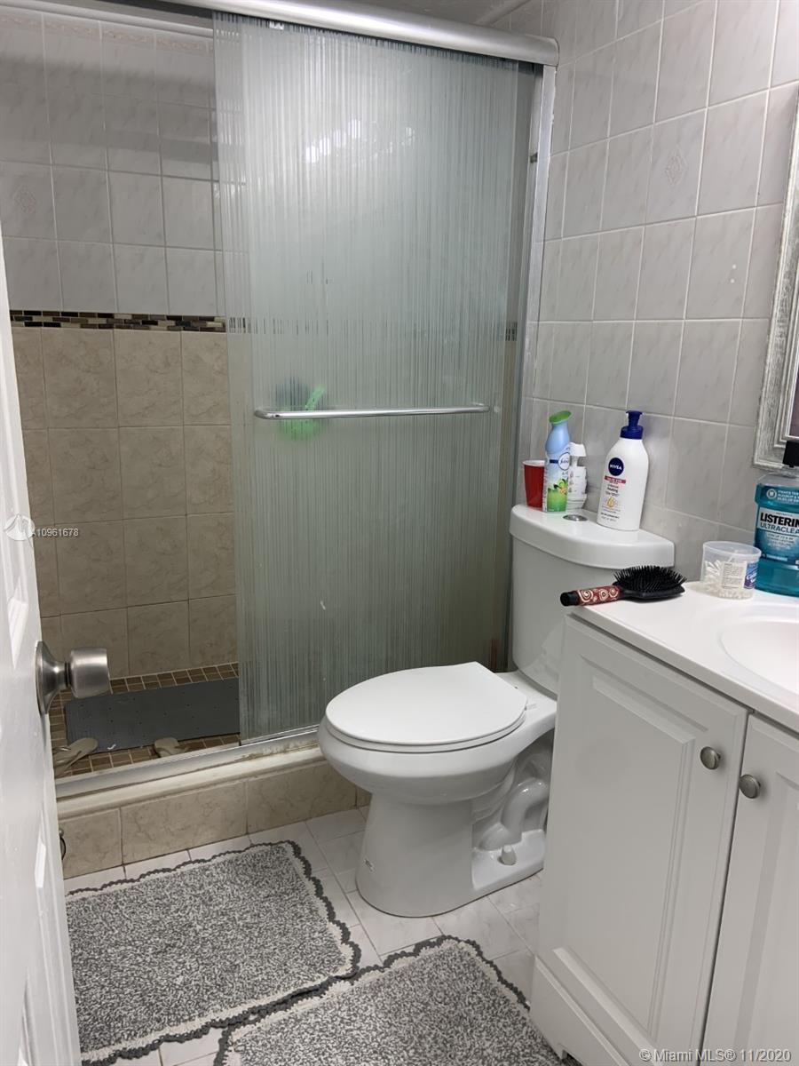 9272 Southwest 3rd Street, Unit 406 Boca Raton, FL 33428 - Photo 5 of 8