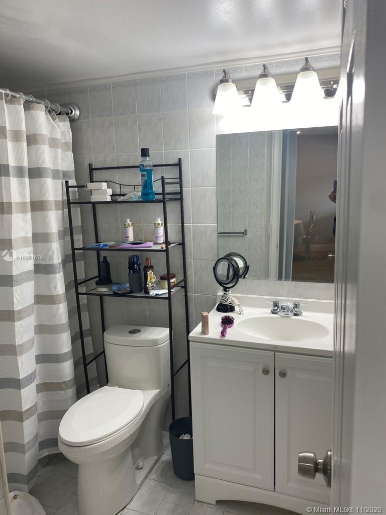 9272 Southwest 3rd Street, Unit 406 Boca Raton, FL 33428 - Photo 7 of 8