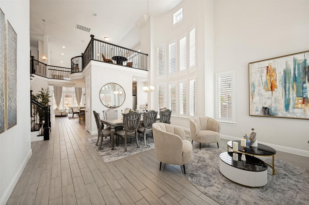 1935 Stamp Road Irving, TX 75062 - Photo 4 of 23 Gallery Image 4
