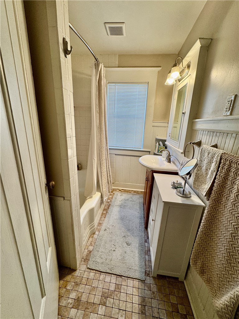 275 Rosedale Street Rochester, NY 14620 - Photo 21 of 25