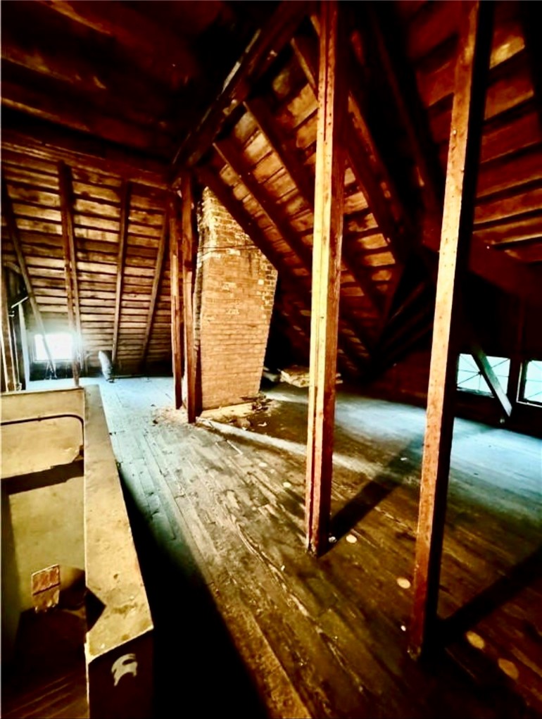 275 Rosedale Street Rochester, NY 14620 - Photo 24 of 25