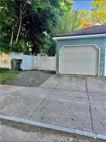 $2,195 | 275 Rosedale Street, Rochester, NY 14620