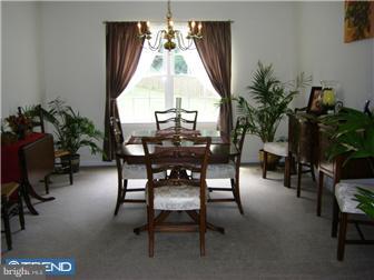 275 Overlook Road Morgantown, PA 19543 - Photo 3 of 12 Dining Room