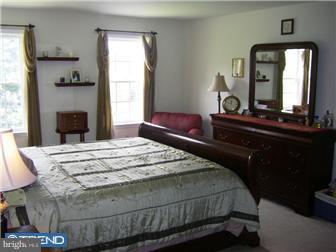 275 Overlook Road Morgantown, PA 19543 - Photo 7 of 12 Bedroom - Main