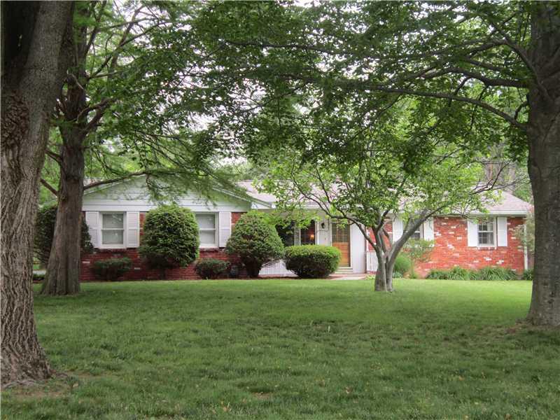 7908 Hawthorne Road Indianapolis, IN 46256 - Photo 1 of 19 Gallery Image 1