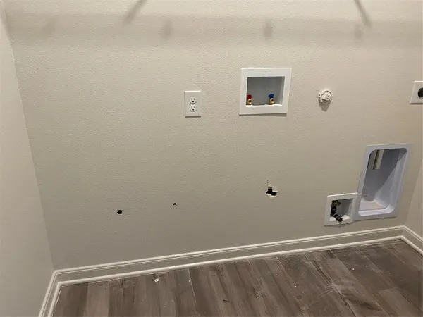 $2,100 | 13507 Musselshell Drive, Unit 13507, Ponder, TX 76259