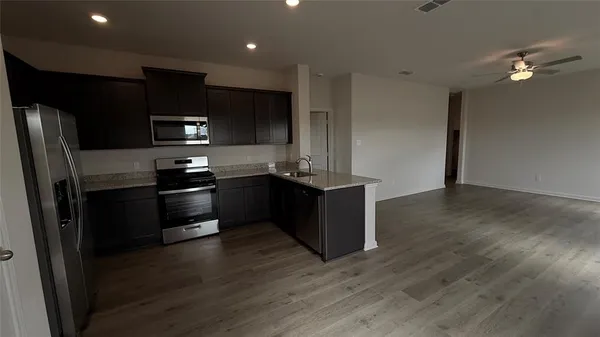 $2,100 | 13507 Musselshell Drive, Unit 13507, Ponder, TX 76259