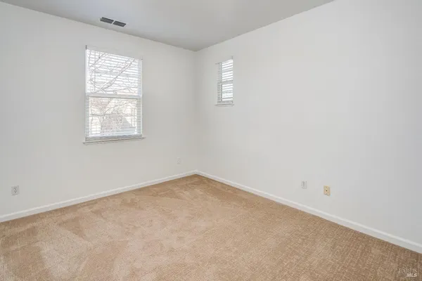 $599,500 | 1660 Glenmore Drive, Fairfield, CA 94533