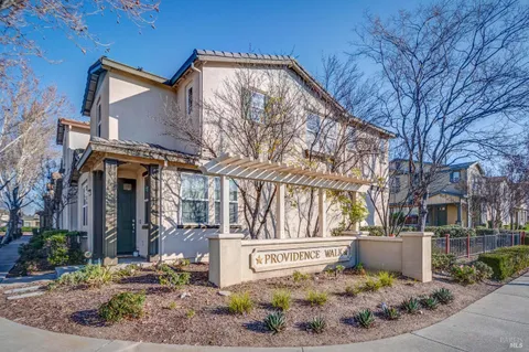 $599,500 | 1660 Glenmore Drive, Fairfield, CA 94533