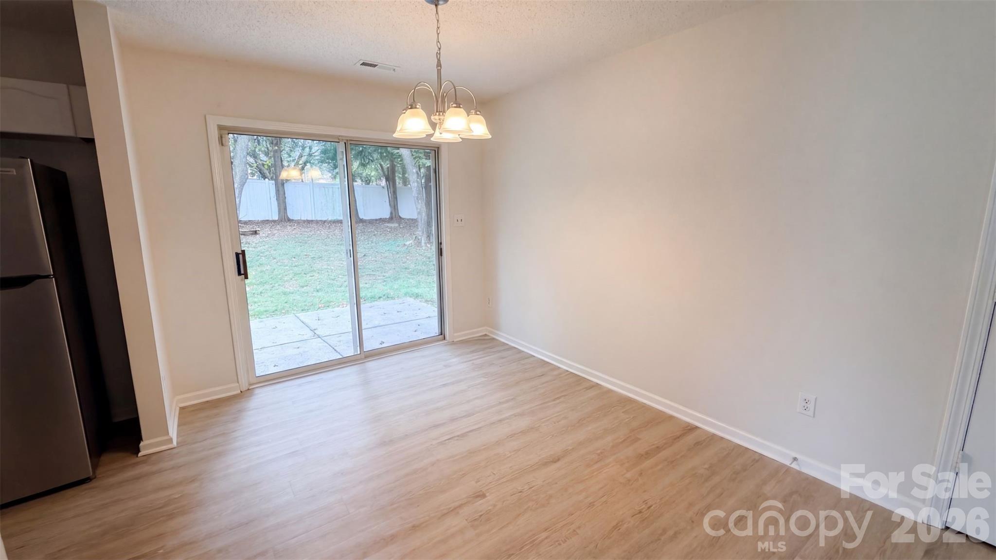 5006 Elizabeth Road Charlotte, NC 28269 - Photo 9 of 15 Gallery Image 9