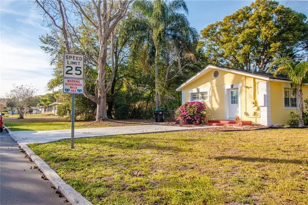 $1,800 | Undisclosed Address, Orlando, FL 32806