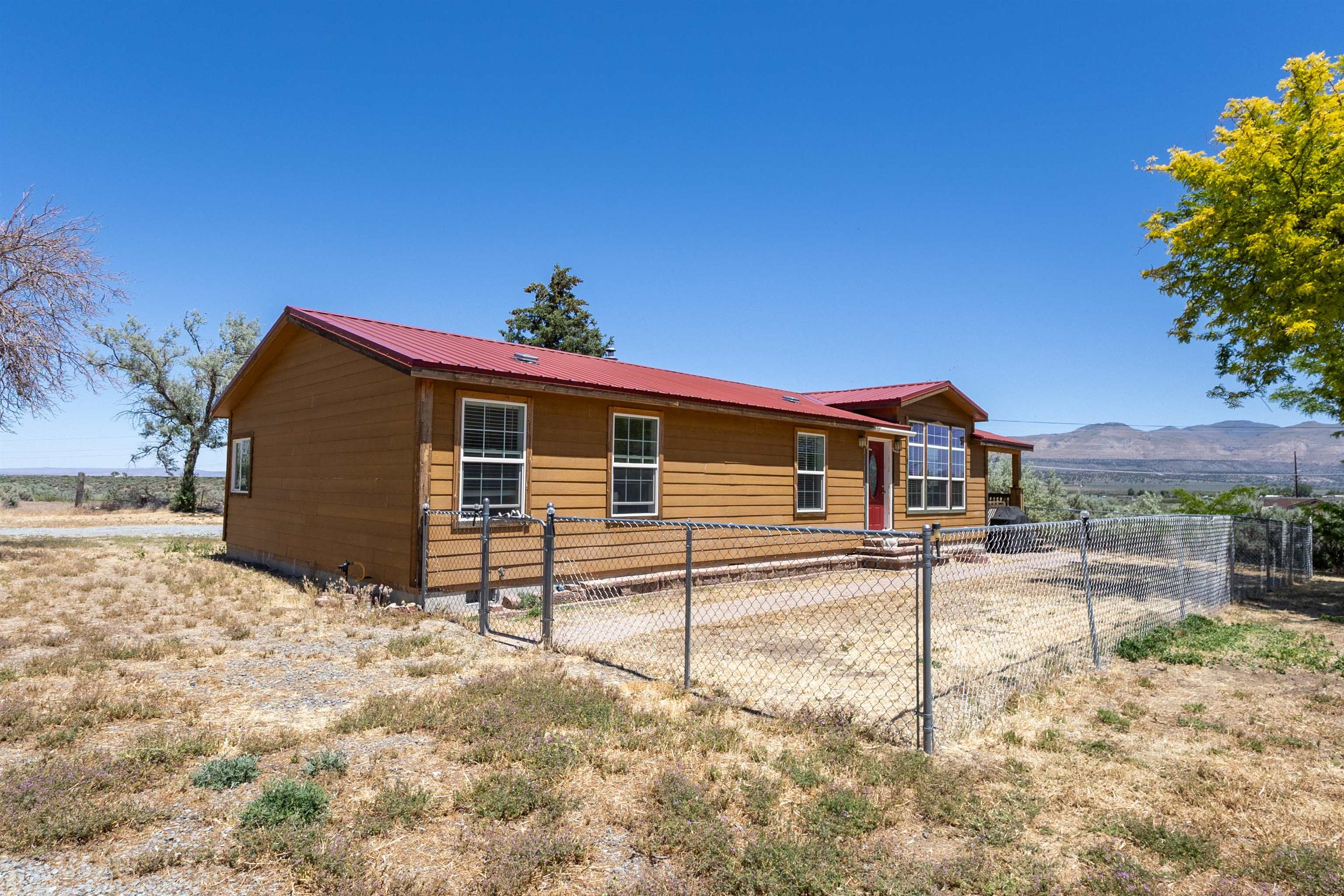 744-045 Pickens Road Doyle, CA 96109 - Photo 34 of 41