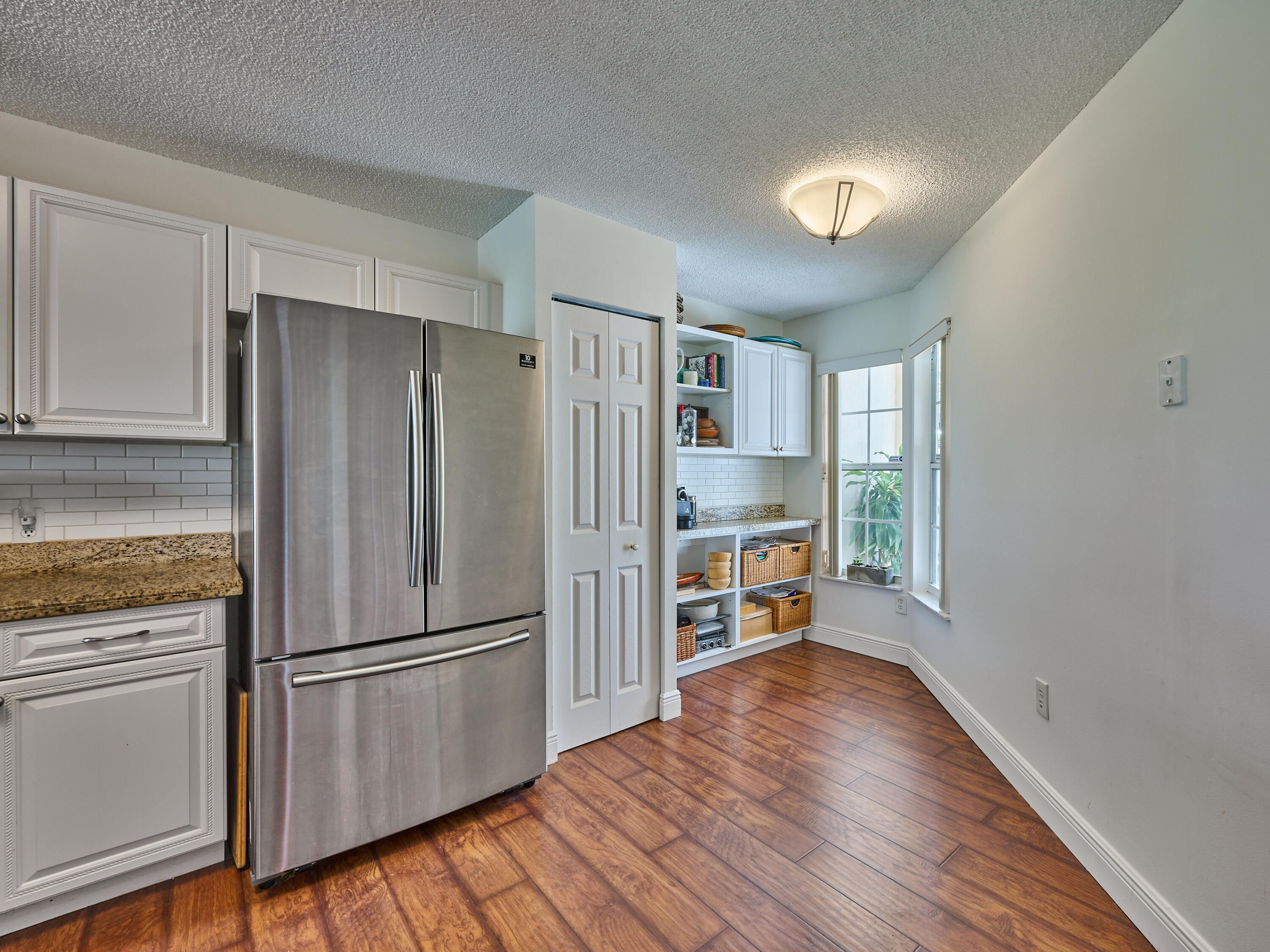 9401 Boca River Circle, Unit 9401 Boca Raton, FL 33434 - Photo 17 of 52 Kitchen/Nook