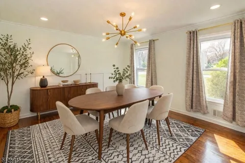 $1,200,000 | 142 Crescent Road, Florham Park, NJ 07932