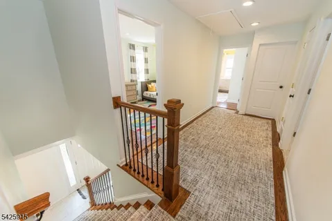 $1,200,000 | 142 Crescent Road, Florham Park, NJ 07932