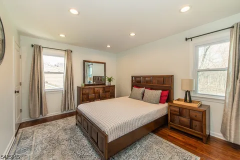 $1,200,000 | 142 Crescent Road, Florham Park, NJ 07932